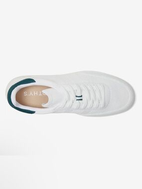 *New Rothy’s Courtside retro sneakers in cream and Green Sz 8.5